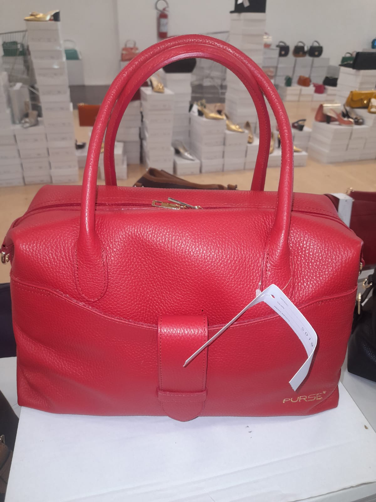 Besace en cuir verni Pierre Balmain Rouge